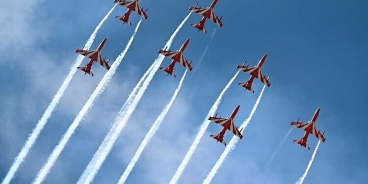 Air Show In Bhopal: एयर फोर्स के ब्रेव पायलट्स ने शो की पूरी तैयारी की, 30 सितंबर को होगा आखिरी प्रदर्शन