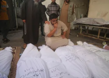 Israel Hamas War: सामूहिक कब्रें, अनगिनत लाशें…