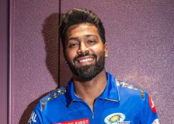 Mumbai Indians ने IPL 2024 के लिए रोहित शर्मा की जगह हार्दिक पंड्या को कप्तान घोषित किया है।
