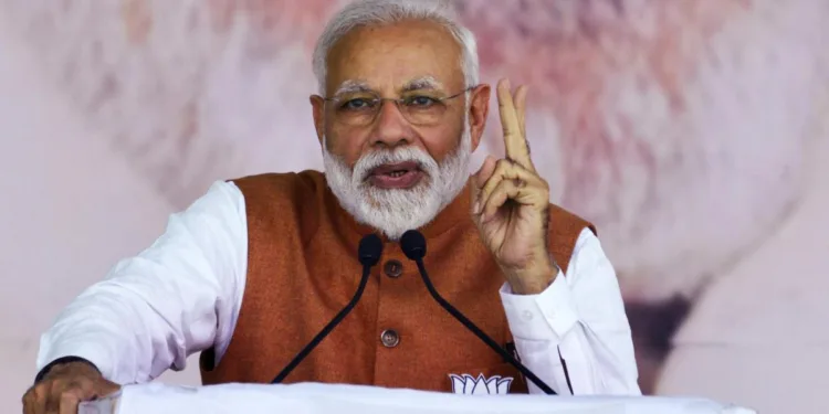 PM मोदी ने कहा है, चुनाव जीतने से पहले लोगों का दिल जीतना जरूरी है।