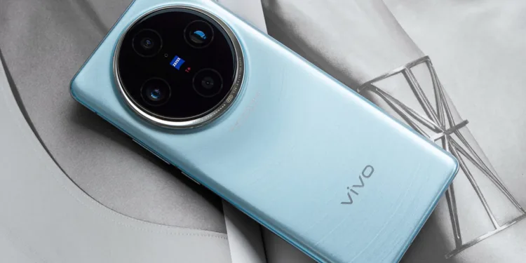 Vivo X100